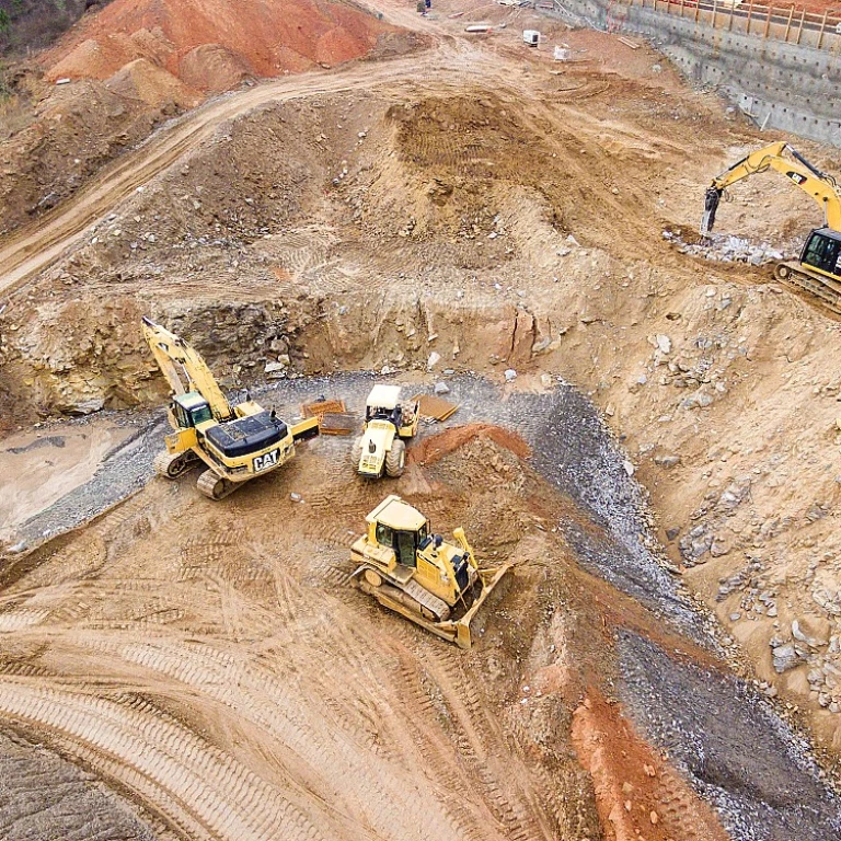 Comprendre le caces r372m dans le secteur de la construction